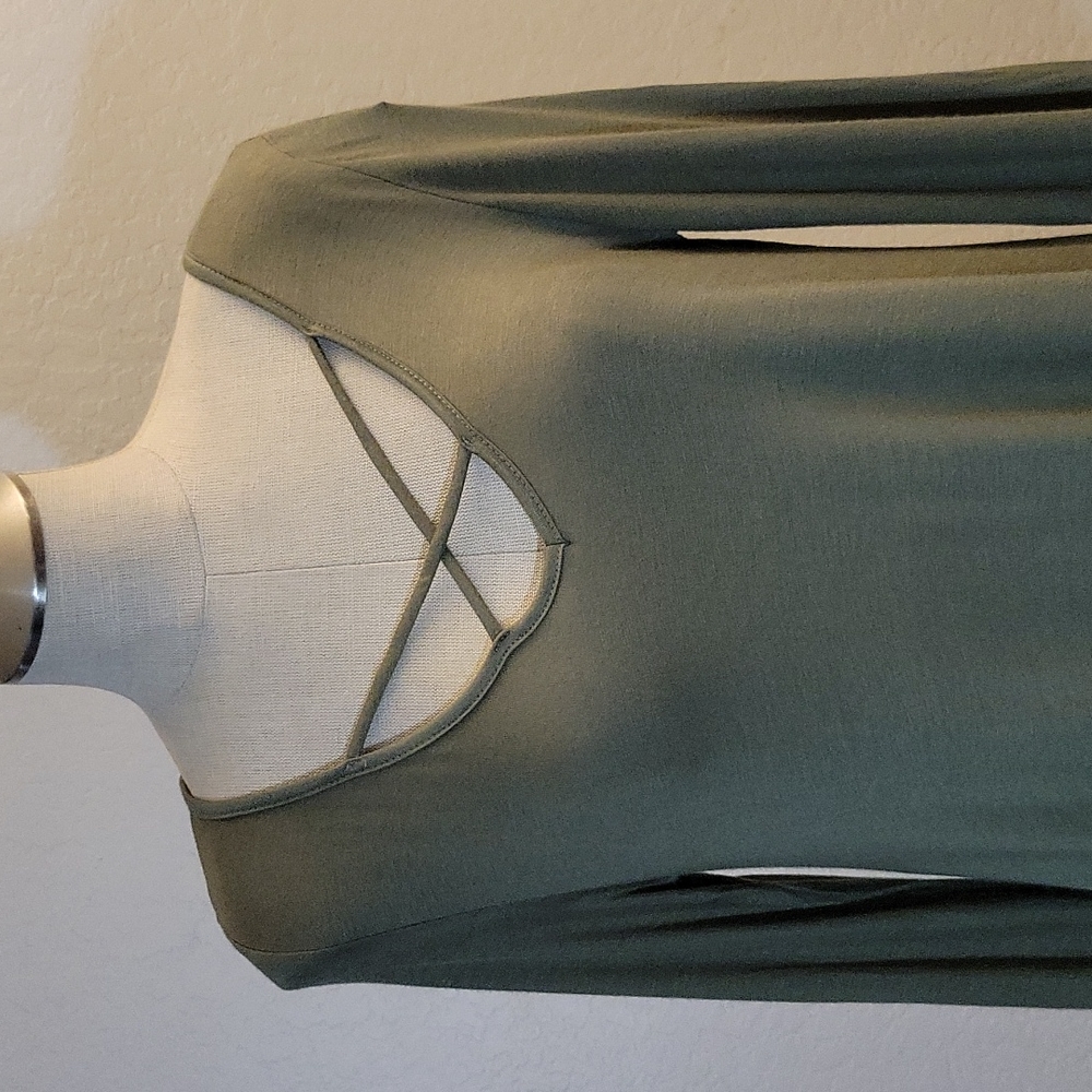 VANITY ROOM Super Stretchy V Neck/Back Strappy Olive Dress M - Picture 3 of 10